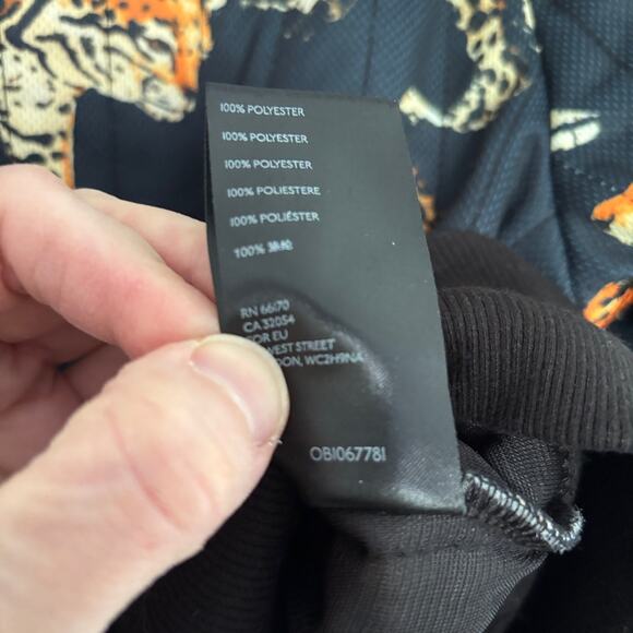 Urban Outfitters Leopard Animal Novelty All Over Print AOP quilted sweatshirt - Picture 9 of 10